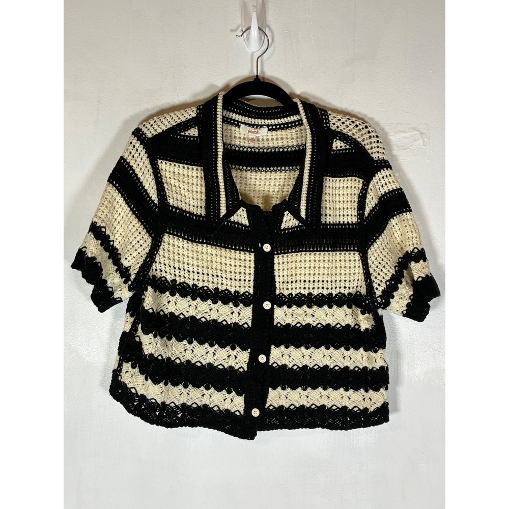 Medium Black Cream Crochet Cropped Cardigan Open Knit Cottagecore Dainty Preppy
